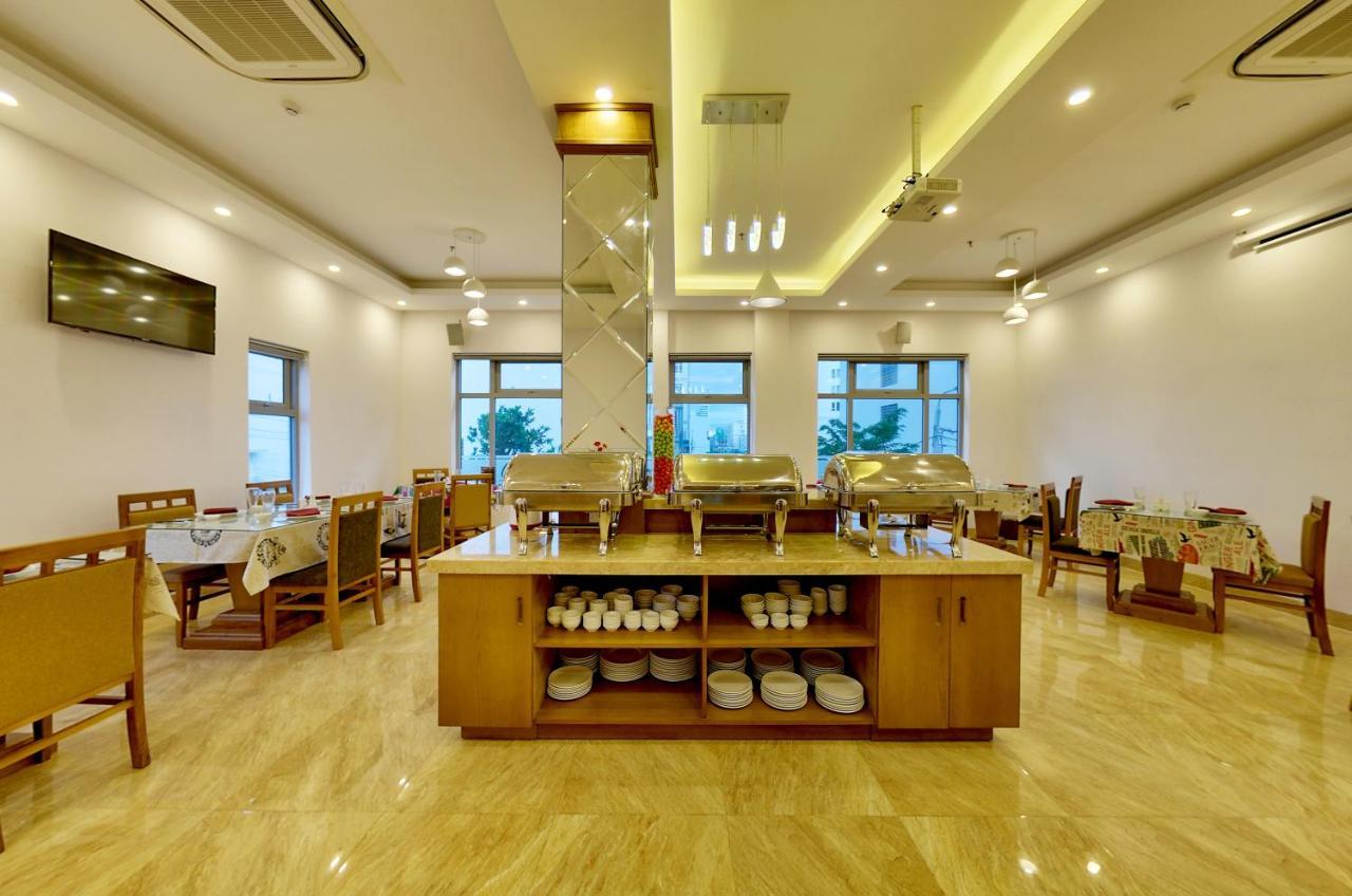 Hang Grand Danang Beach 외부 사진